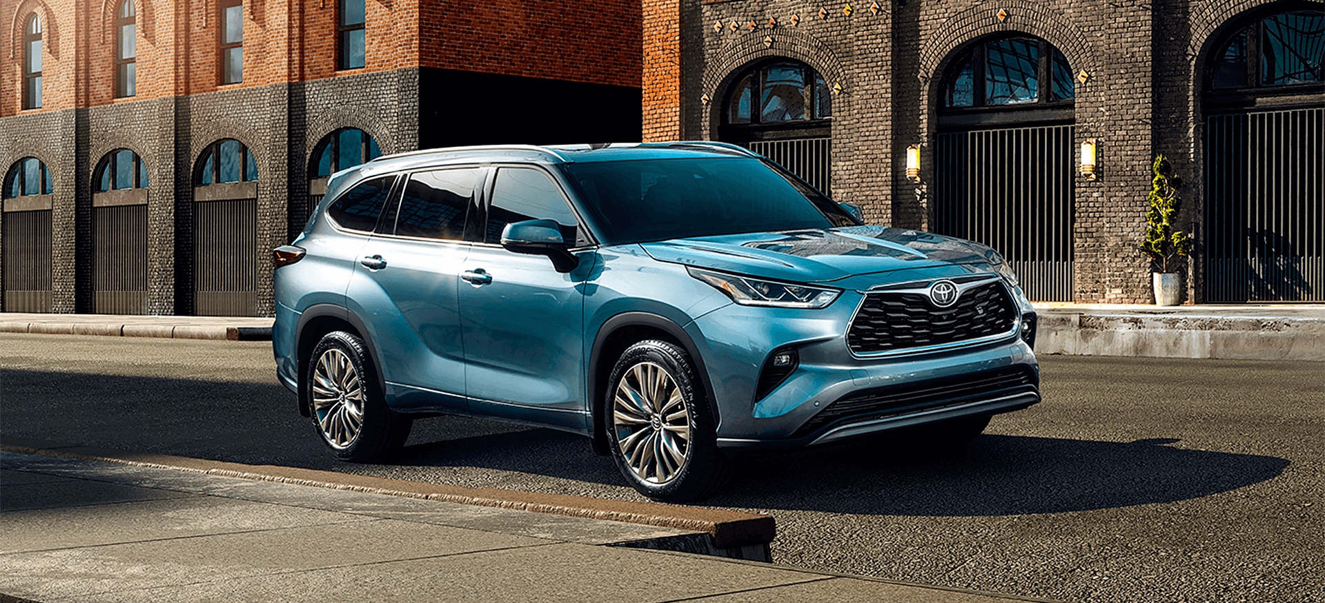 Изображение на странице Последние новости и события в мире Toyota Тойота Центр Екатеринбург Восток